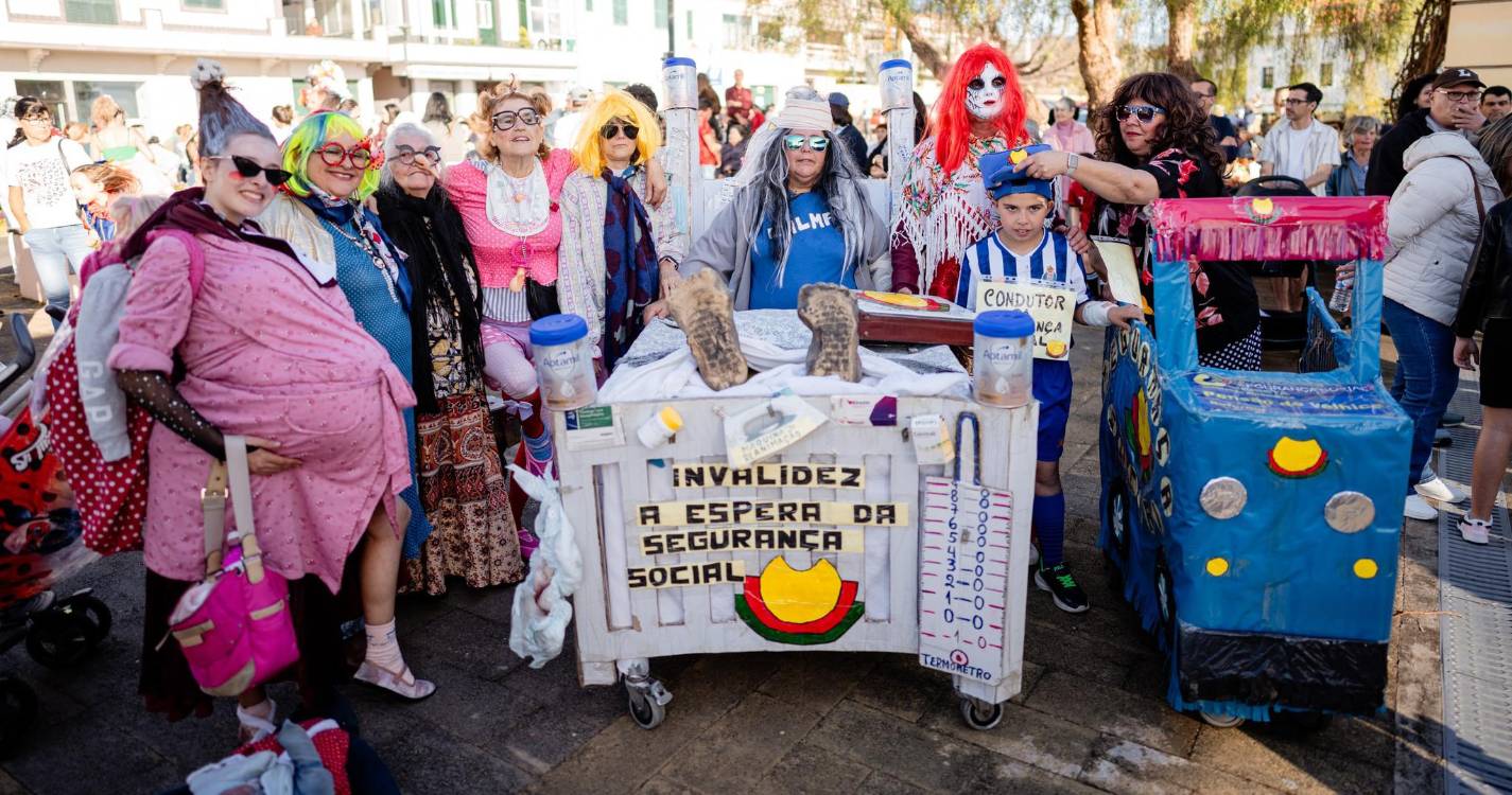 Mascarados do Arco da Calheta mostram como se brinca ao Carnaval