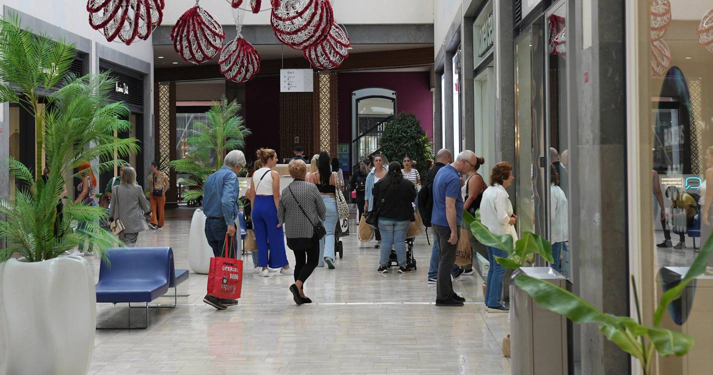 Pescas e Fórum Madeira inauguram exposição “Vamos dar um presente ao Oceano este Natal?”