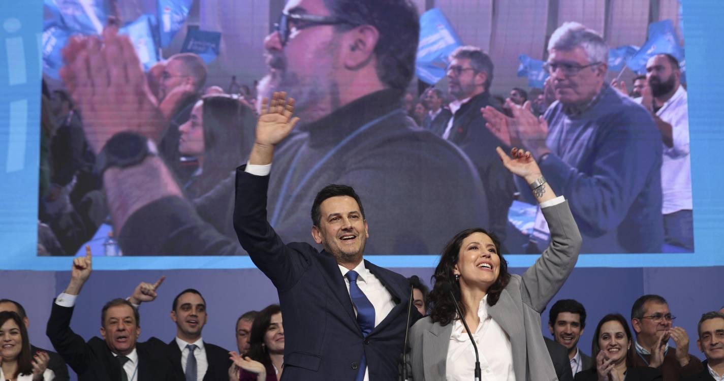 Rui Rocha reeleito presidente da Iniciativa Liberal com 73,4% dos votos