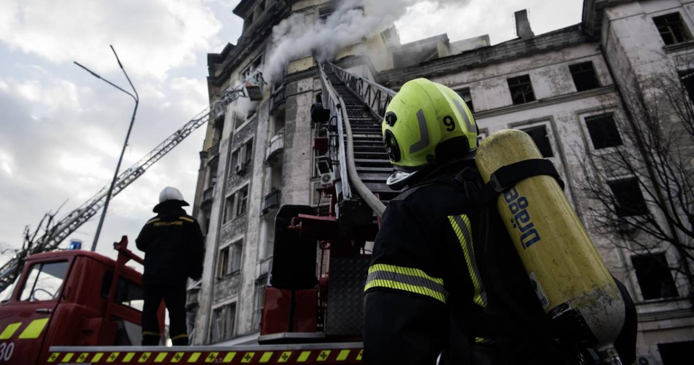 Ucrânia: Autarca de Kiev alerta para explosões devido a ataque russo