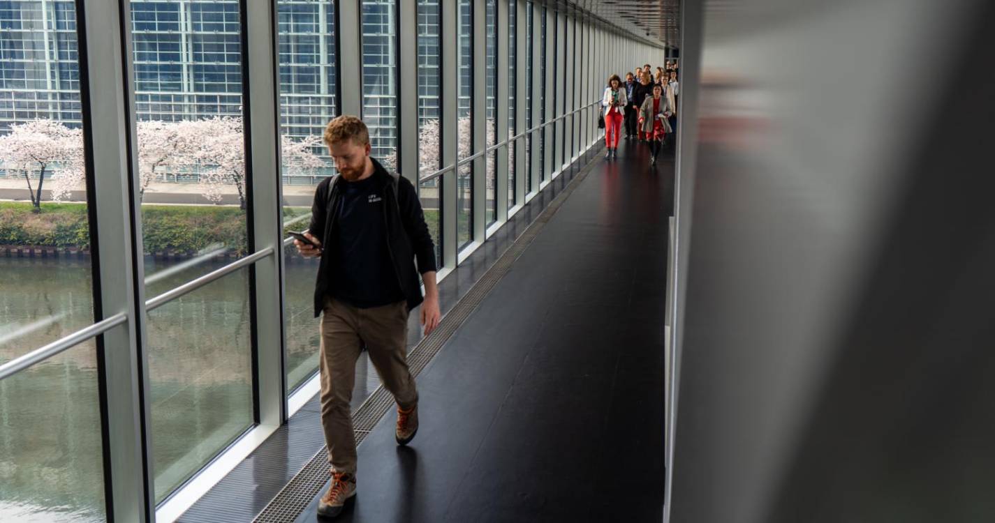 Parlamento Europeu: Estrasburgo segue a todo o gás no penúltimo dia de sessão plenária (com fotos)