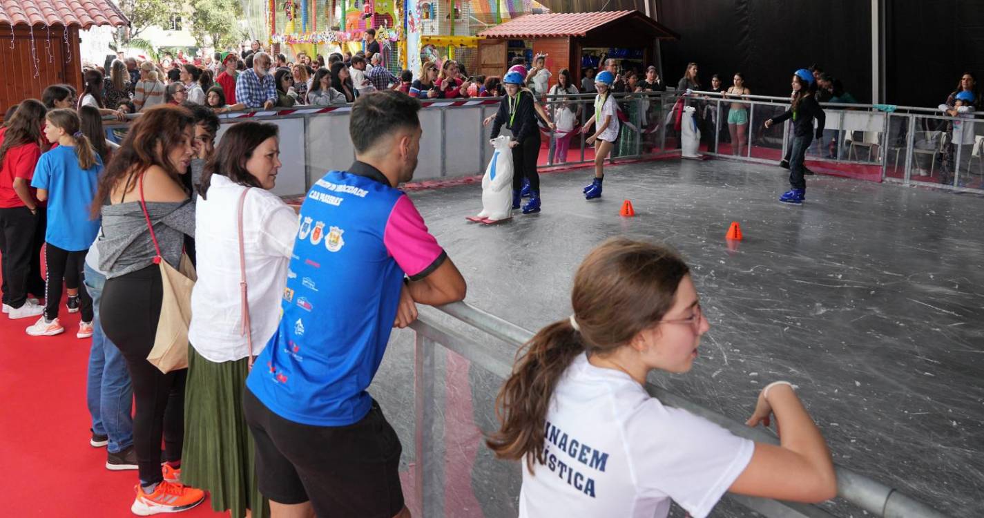 Pista de gelo já abriu e oferece adrenalina a miúdos e graúdos