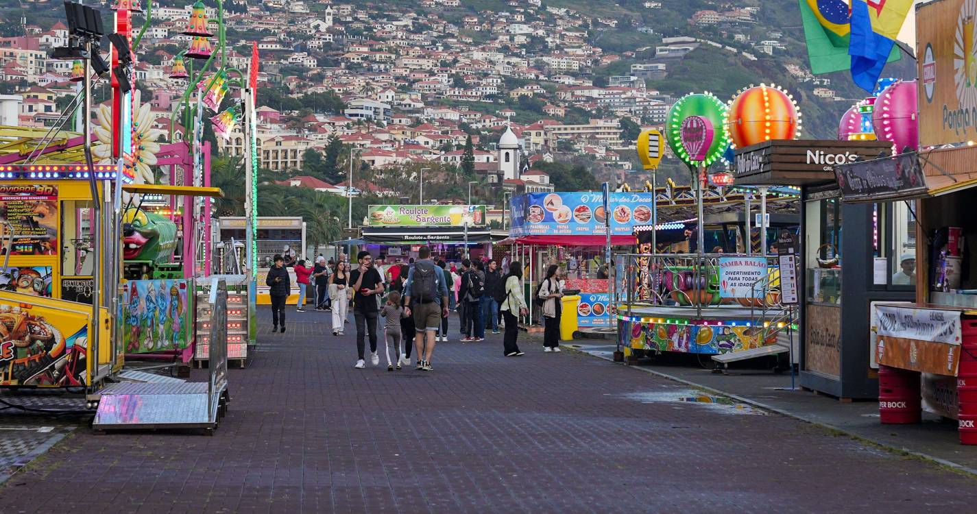 Jovem hospitalizada após alegada intoxicação por estupefacientes