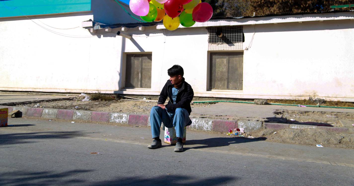 Mais de 200 milhões de crianças necessitarão de ajuda humanitária em 2026