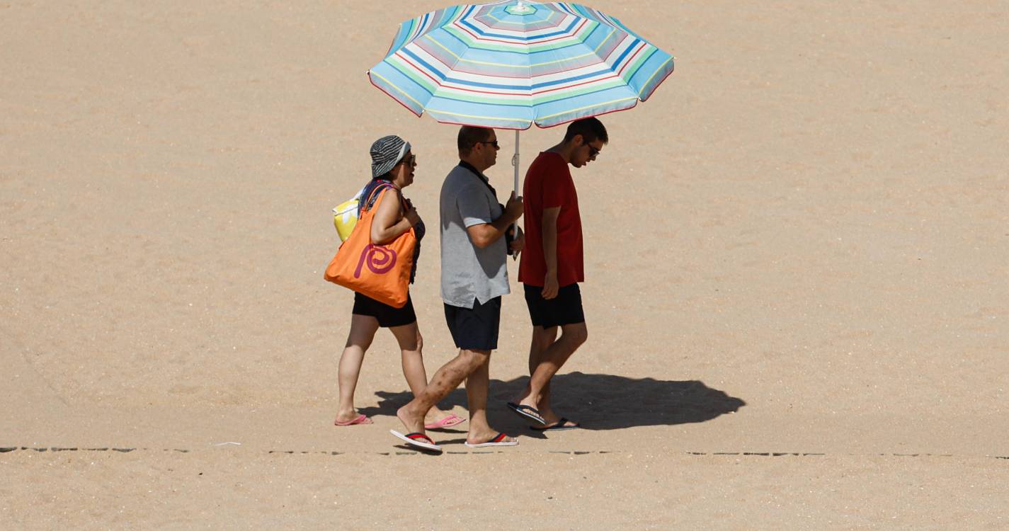 Sete distritos continuam sob aviso vermelho devido ao calor que começará a diminuir