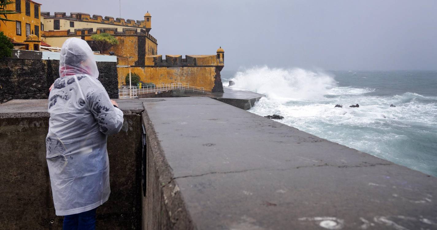 Capitania do Funchal alerta para vento e agitação marítima fortes