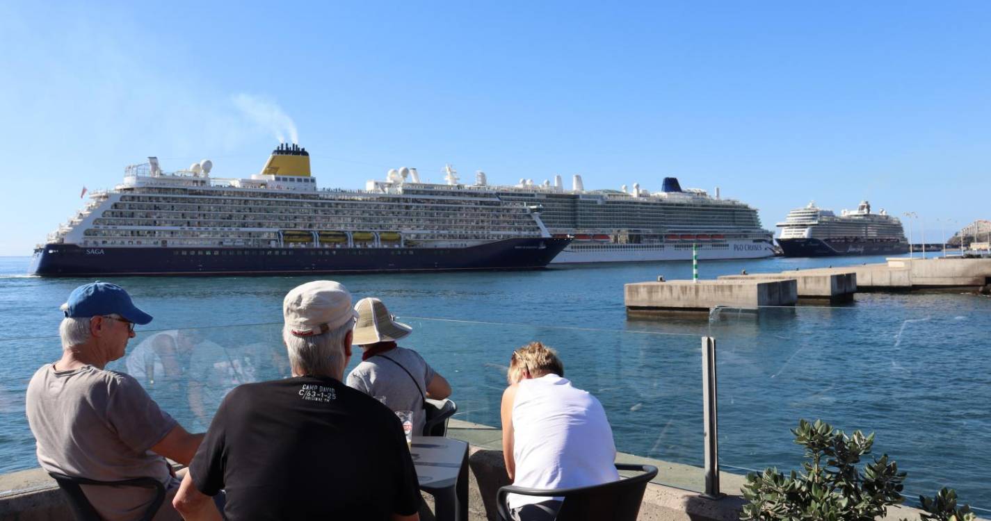 Navios movimentam mais de 12 mil pessoas no Porto do Funchal