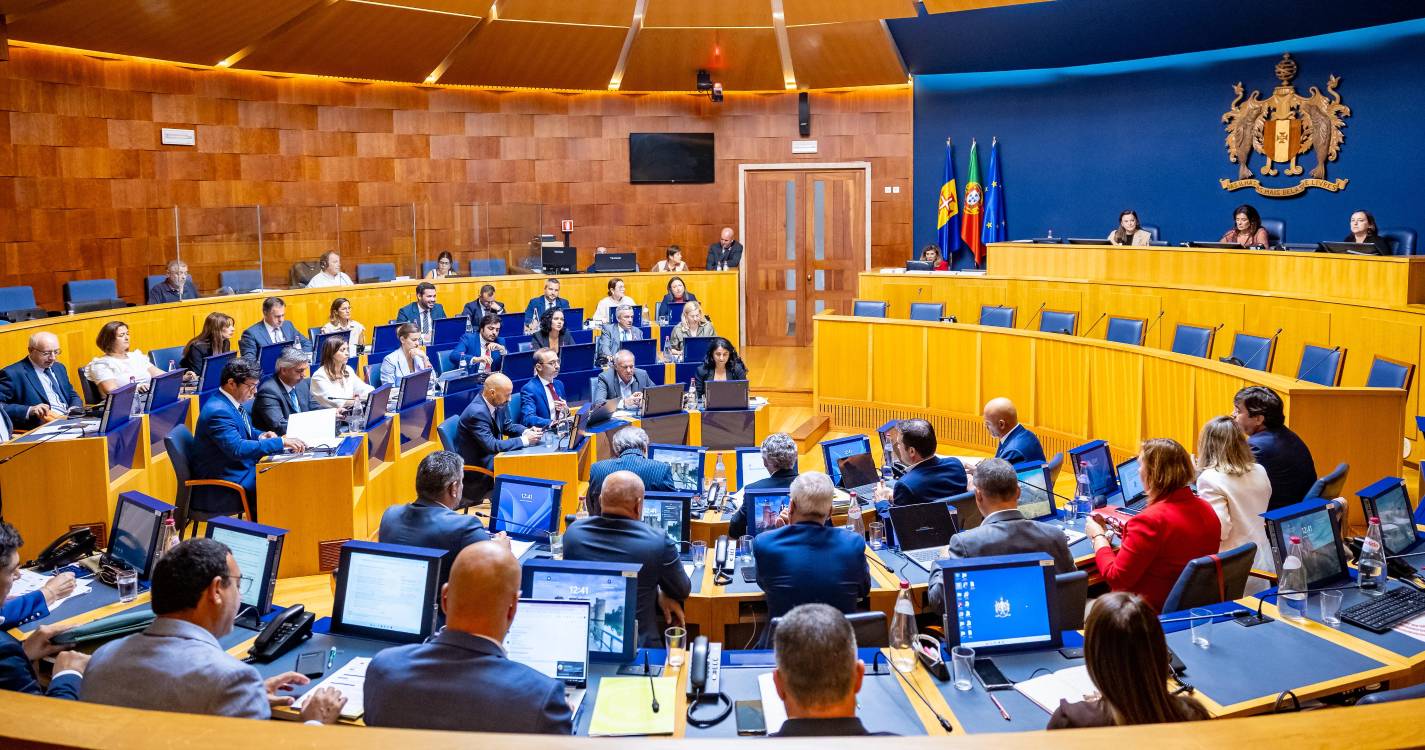 PSD, CDS e IL chumbam proposta para regular rent-a-car na Região