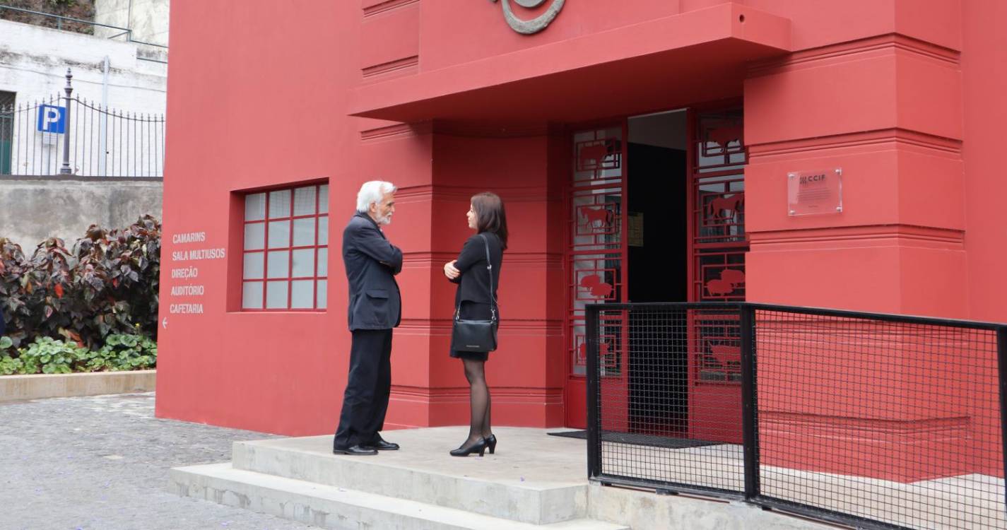 Veja as imagens da abertura da exposição de Rigo23 no Centro Cultural e de Investigação do Funchal