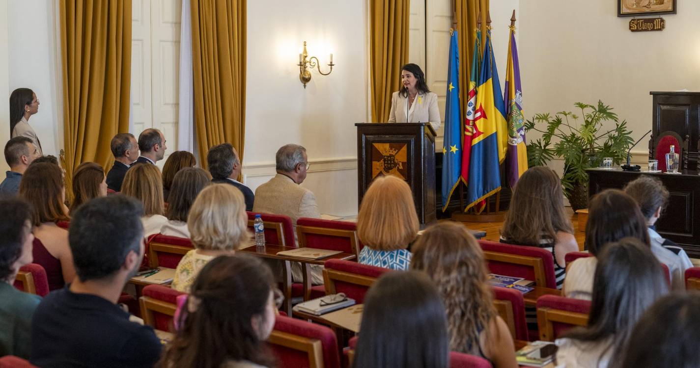 Prevenção do Suicídio em conferência e debate na Assembleia Municipal