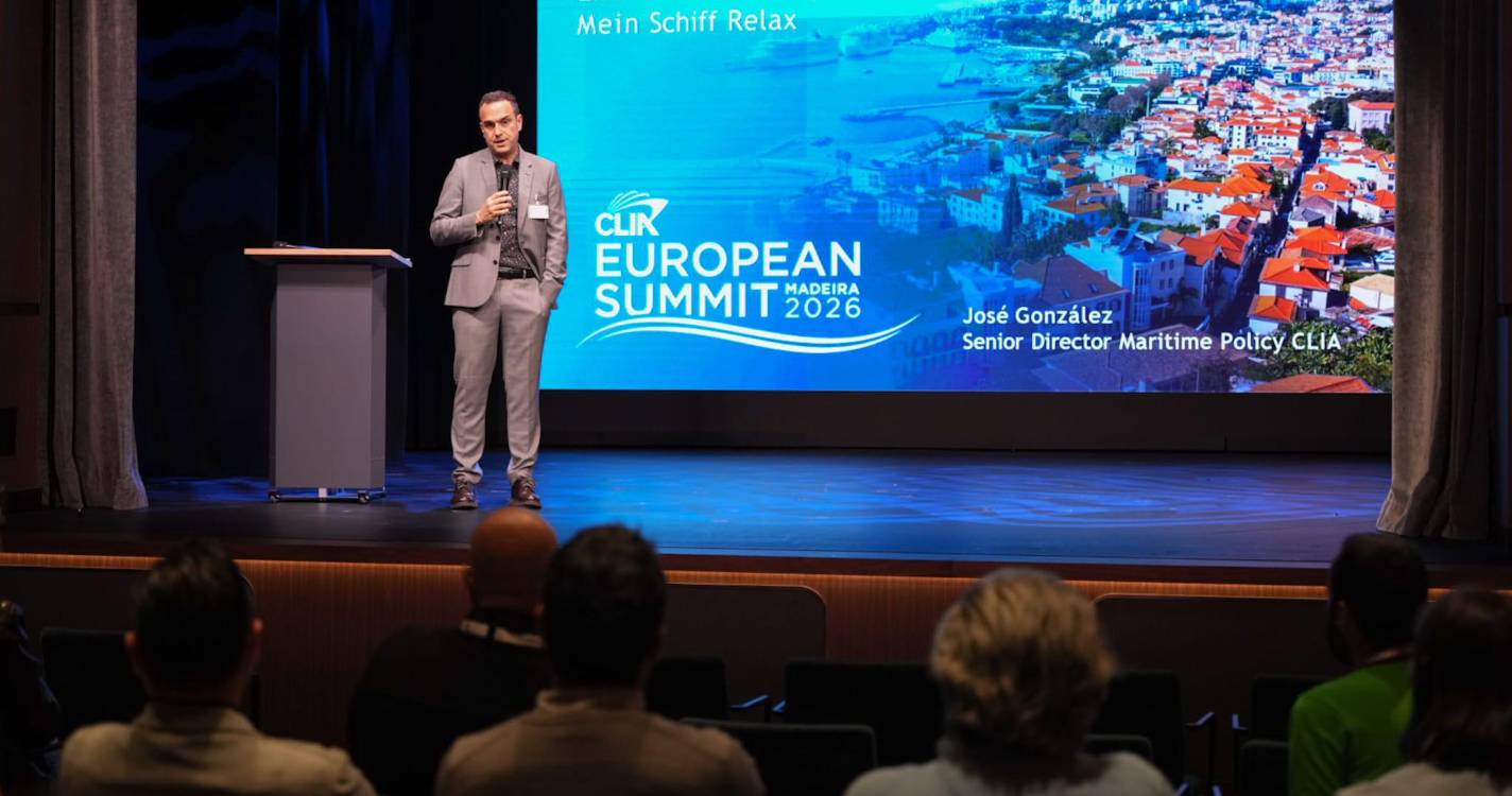 Mein Schiff Relax: CLIA destaca meta de emissões zero até 2050 durante visita a bordo