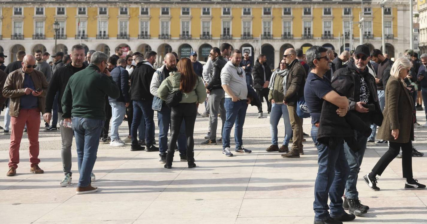 Profissionais da GNR lamentam que os seus protestos só tenham tido atenção por causa do futebol