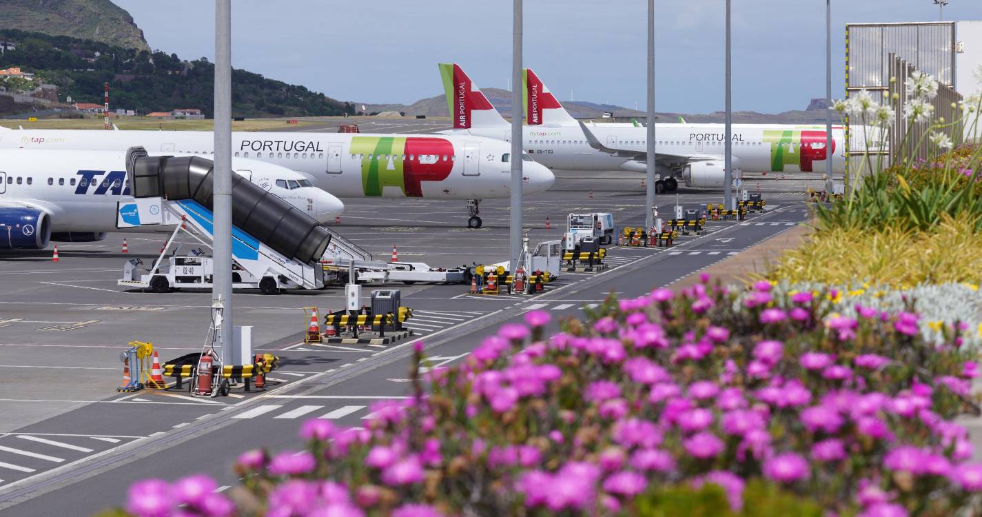 TAP: Privatização entra em nova fase com Air France-KLM e Lufthansa. Dona da Iberia desiste da corrida
