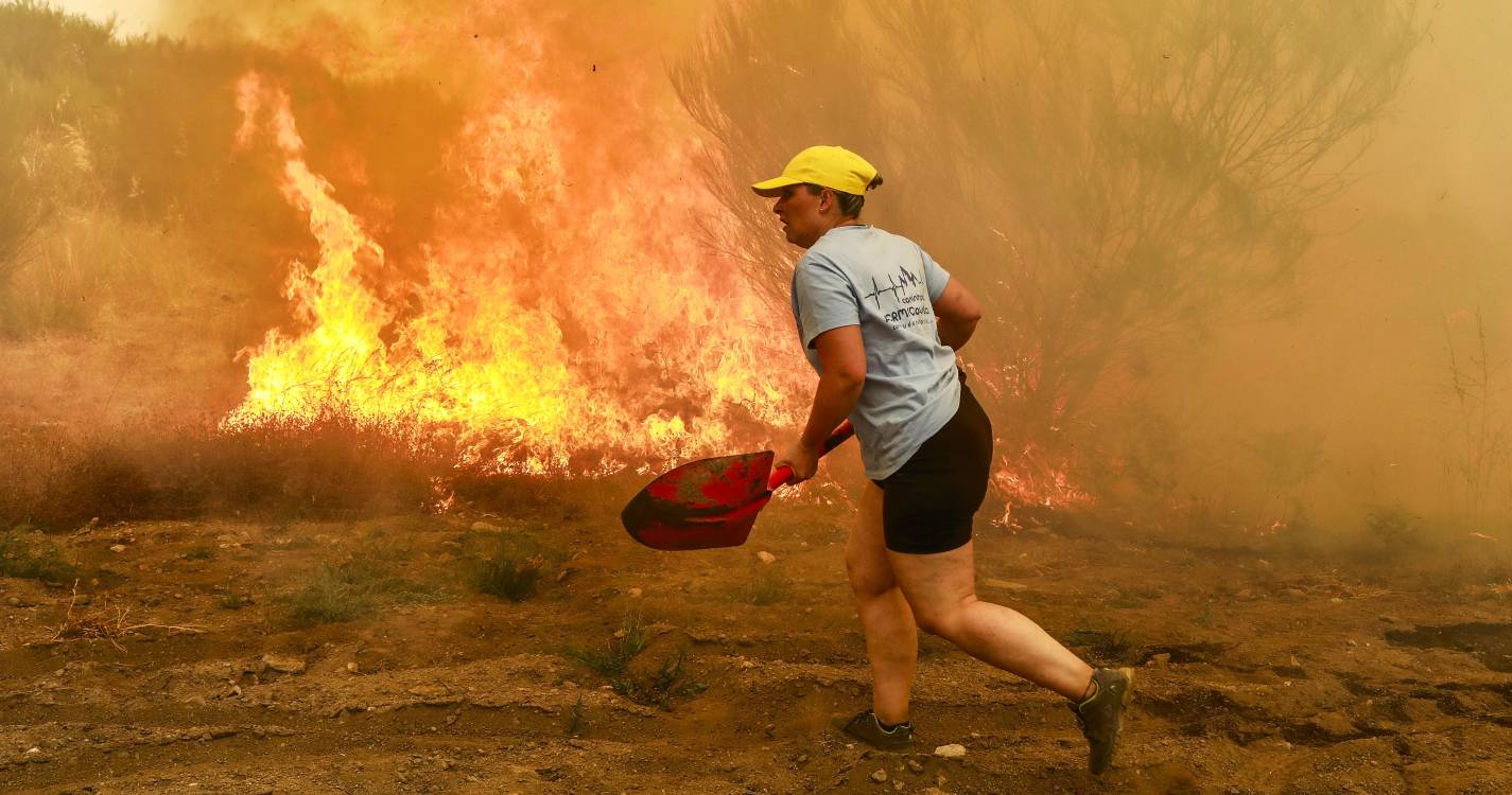 Incêndios: Quase 2.500 operacionais combatiam 56 fogos às 16:30