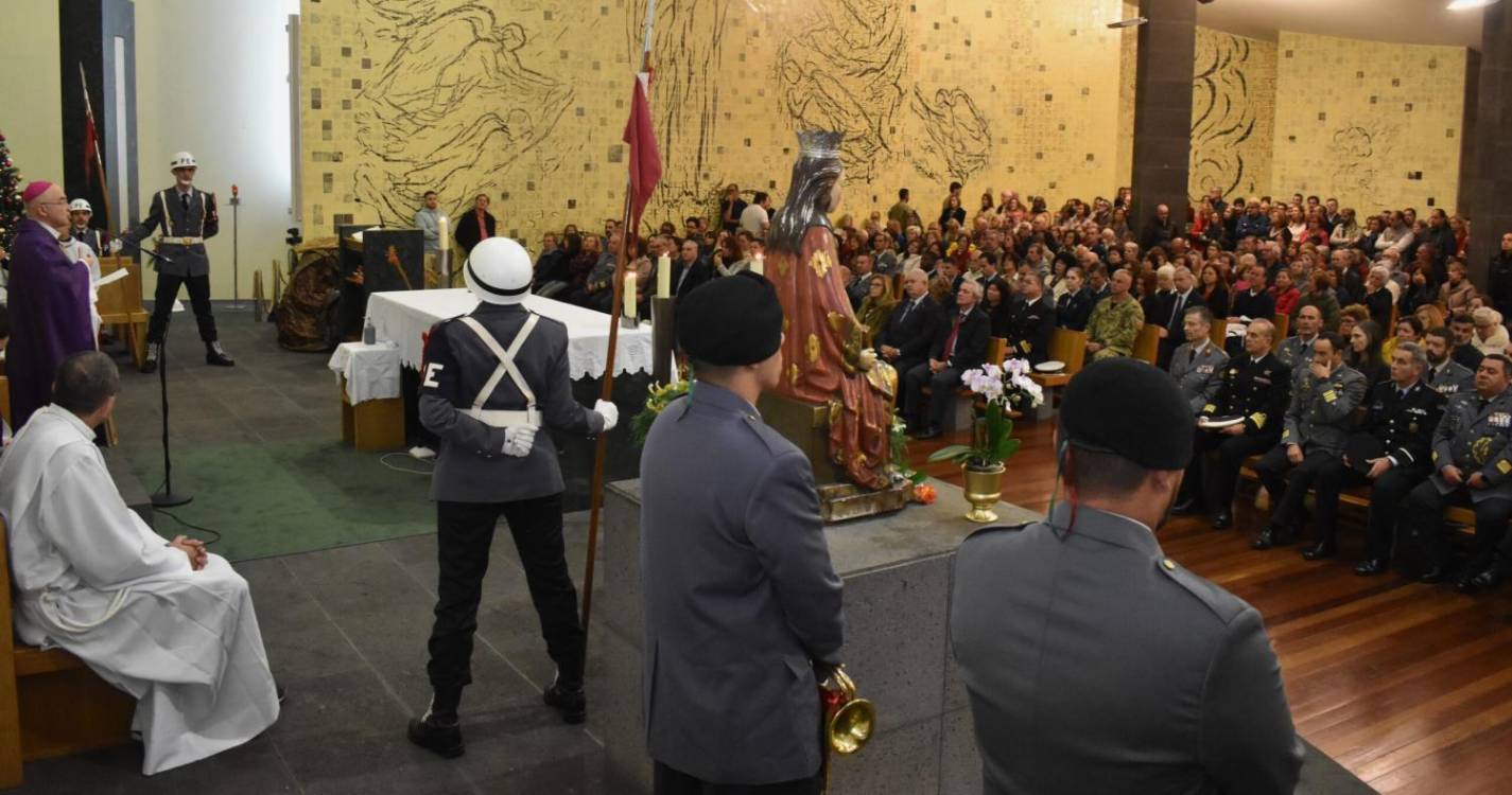 Missa do Parto do Regimento de Guarnição N.º 3 no domingo