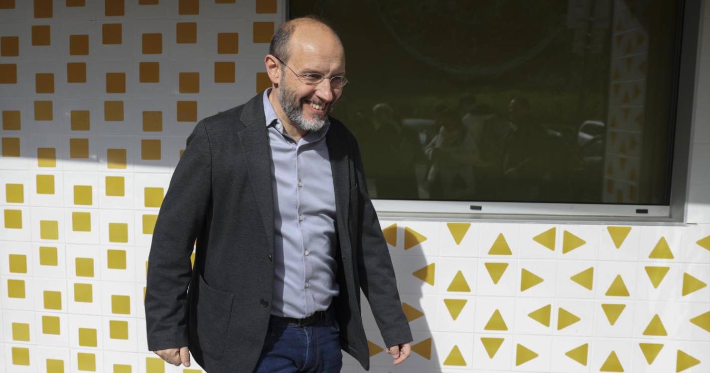 Eleições: Tavares diz que direita “traz más memórias” e insiste no combate ao voto útil