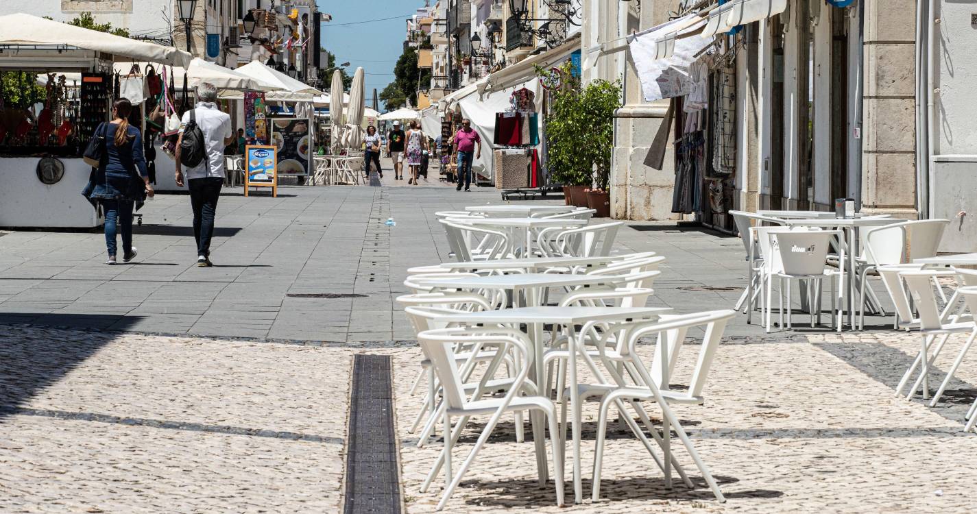 Cidades europeias cobram ou ponderam taxas para combater consequências do turismo