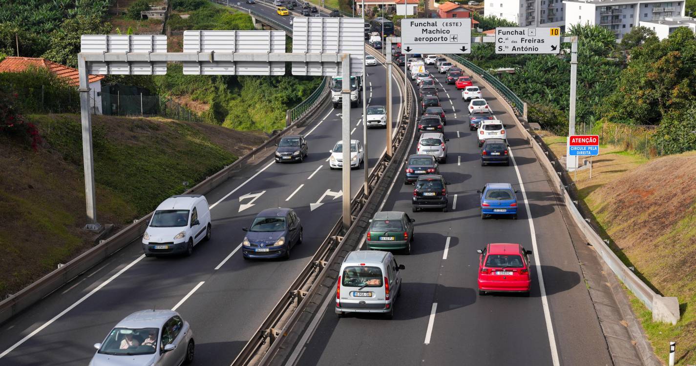 Volta a aumentar a média diária de carros a circular na via rápida