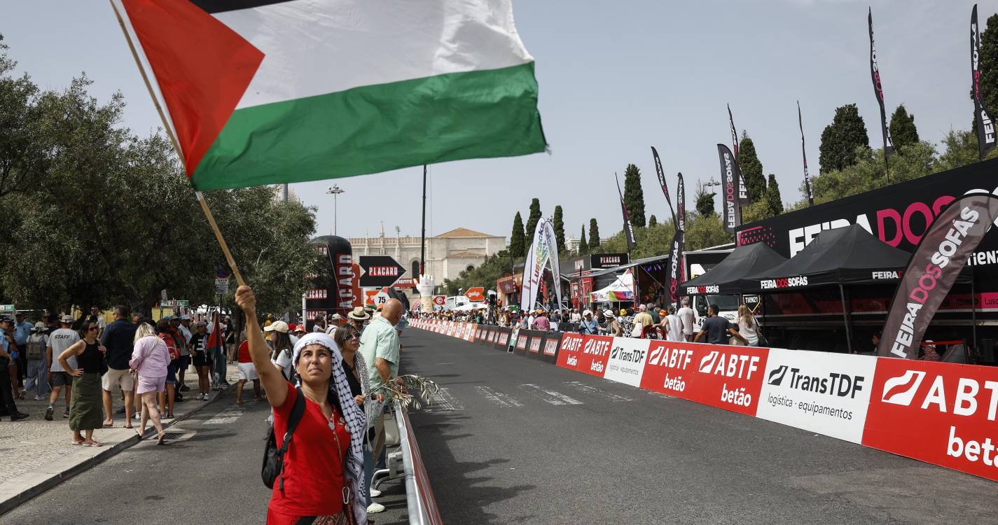 Médio Oriente: Manifestantes contestam israelitas na Volta a Portugal