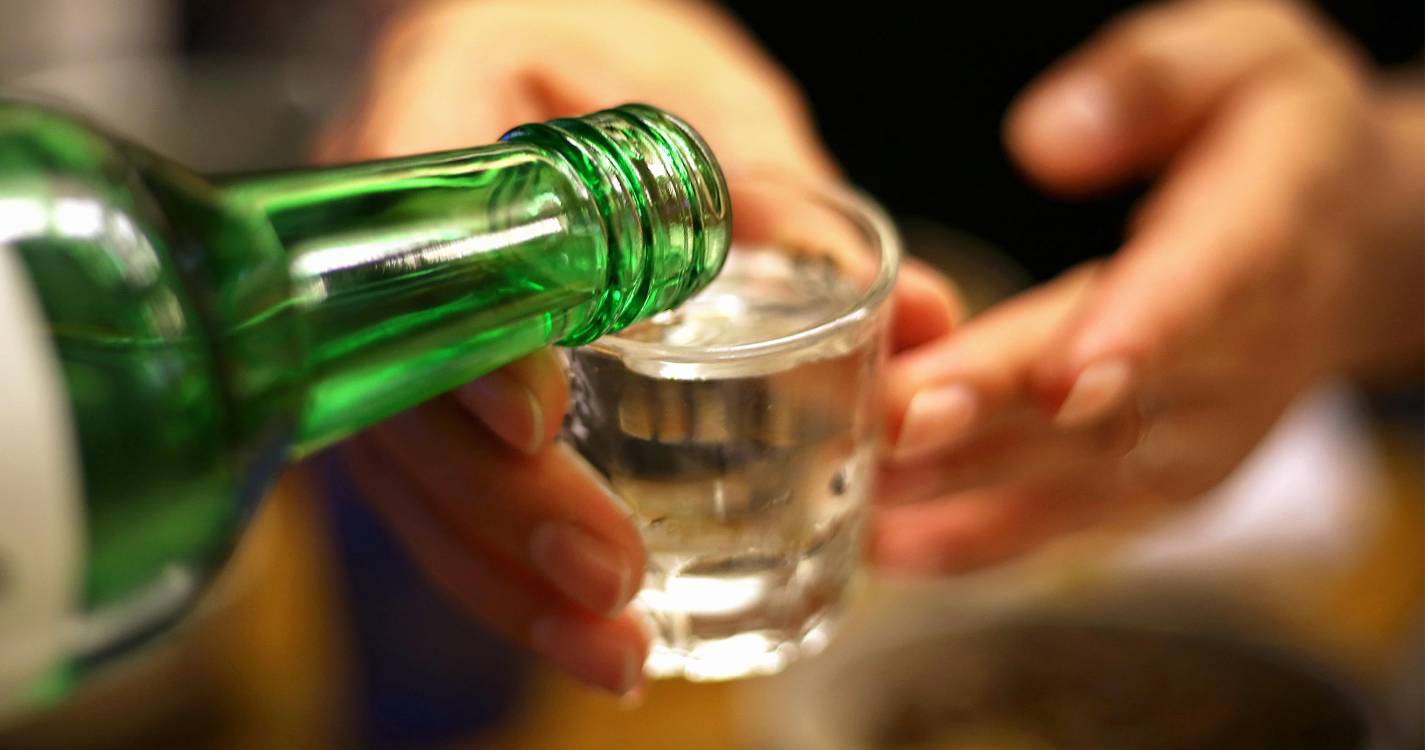 Homem socorrido no Imaculado devido à dependência do álcool