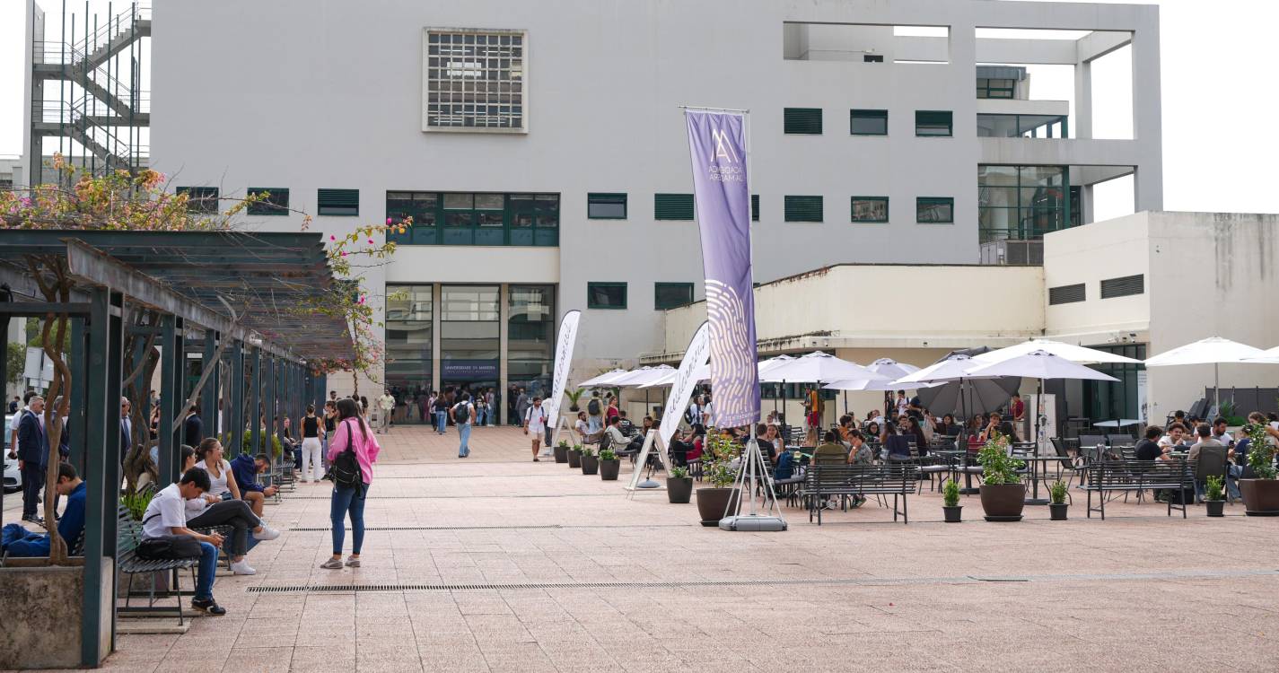 UMa adia cerimónia oficial de abertura do ano escolar devido ao luto nacional