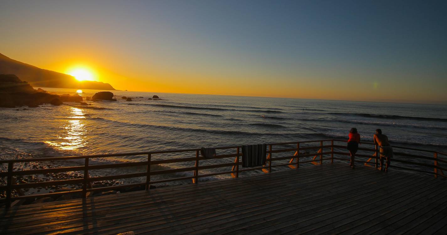 São Vicente promove sunset aberto à comunidade na baía dos Juncos