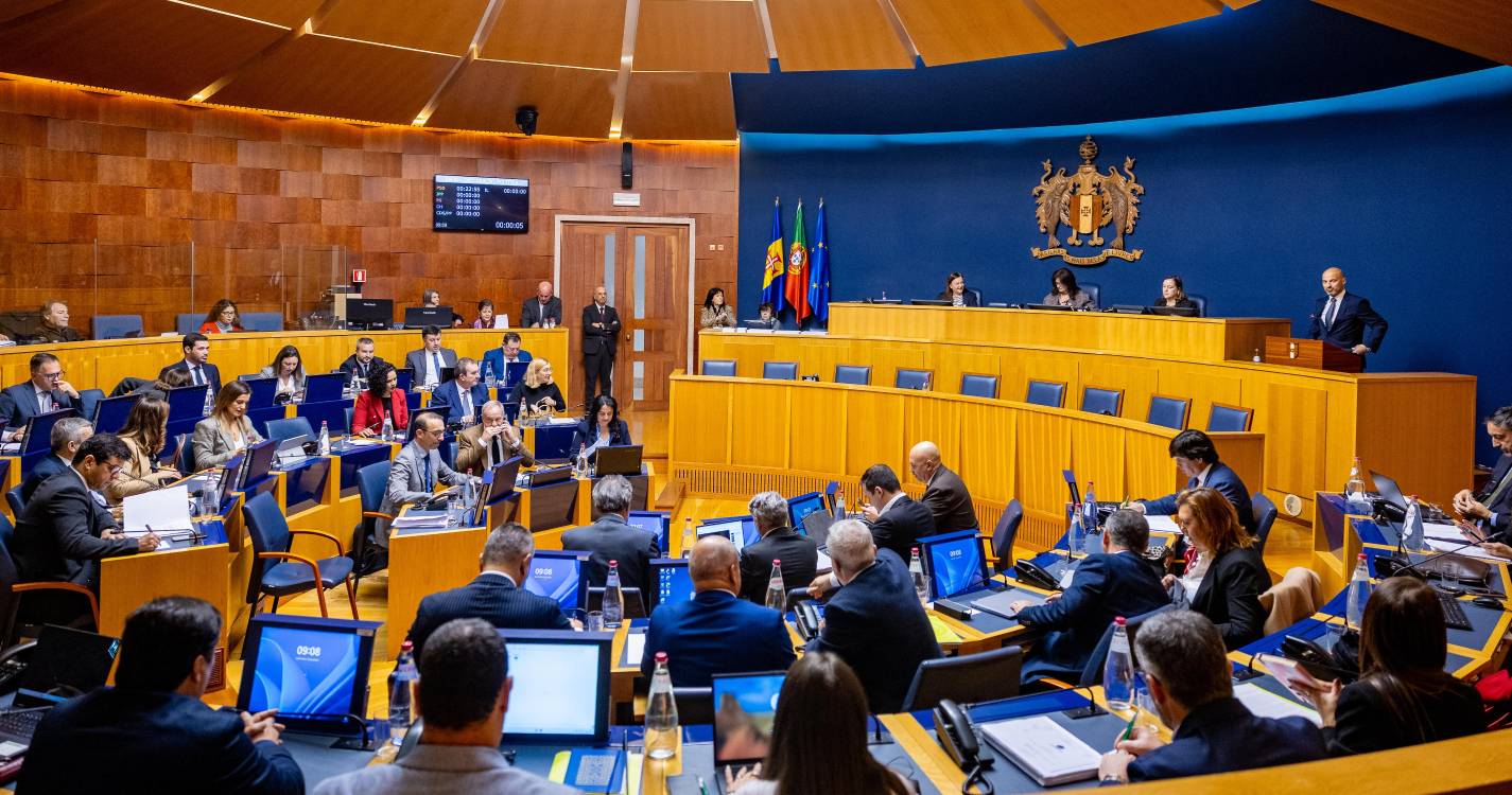 Brício Araújo diz que debate de ontem foi “desilusão” e realça que há necessidade de rever a Constituição