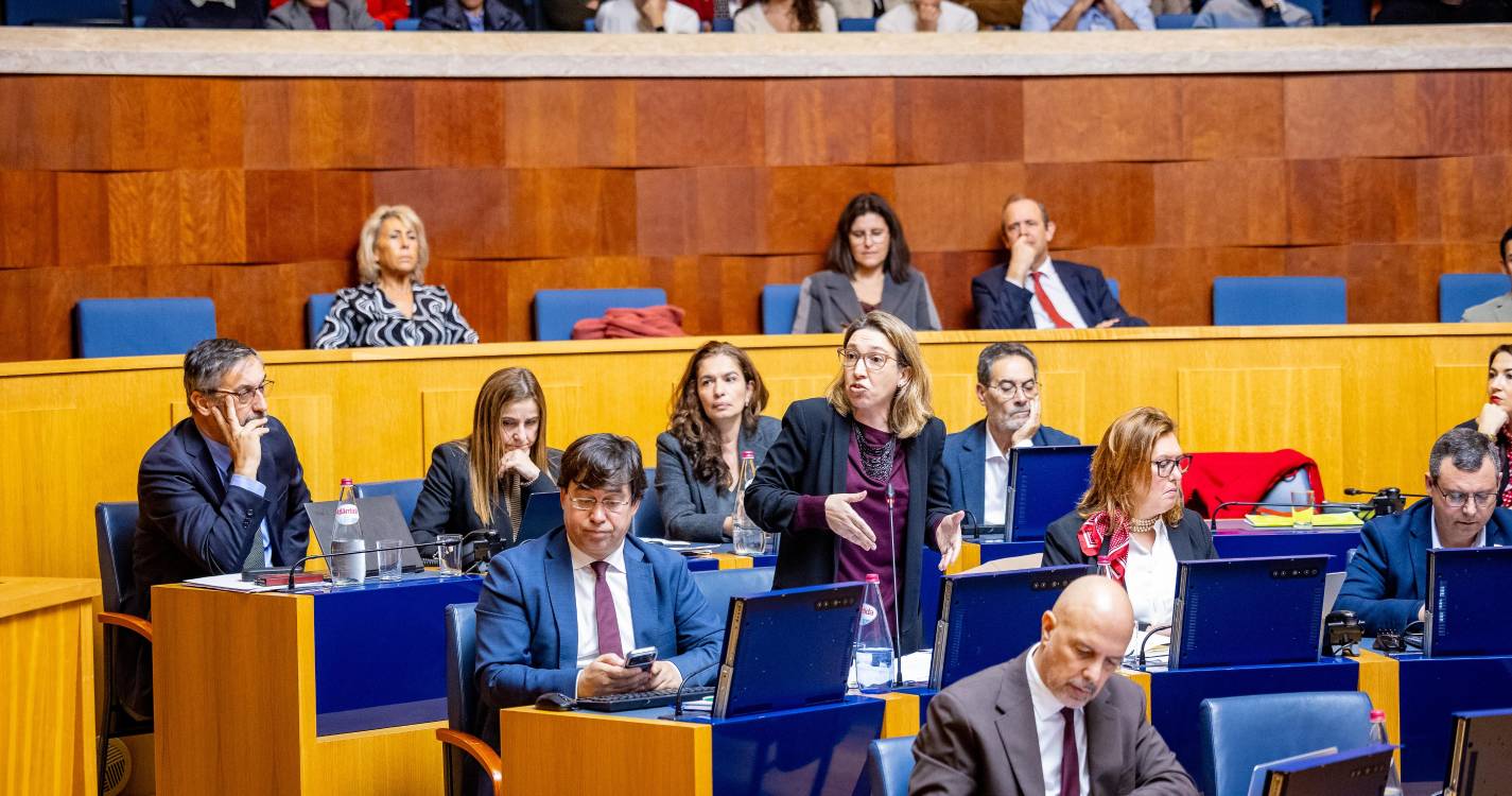 PS quer saber se o Executivo está disponível para melhorar em sede de especialidade a “meia proposta”