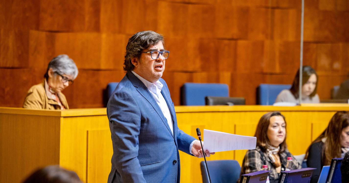 IL sublinha “proposta ancorada numa perspetiva de despesa pública”