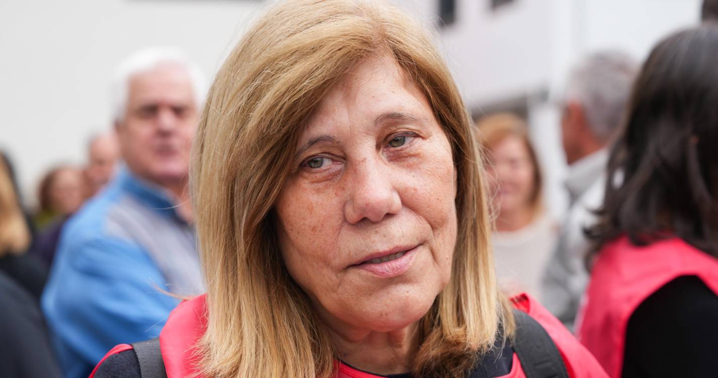 “Há muitos que não estão aqui, mas estão a fazer greve. Alguns começaram ainda durante a noite”