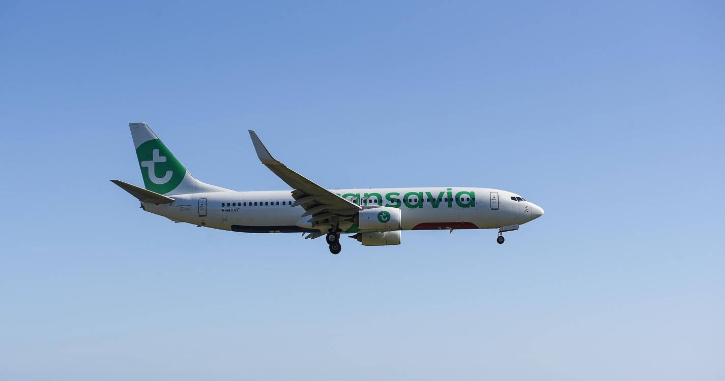 Transavia cancela 50 voos e admite novos ajustamentos devido ao preço do ‘jet fuel’