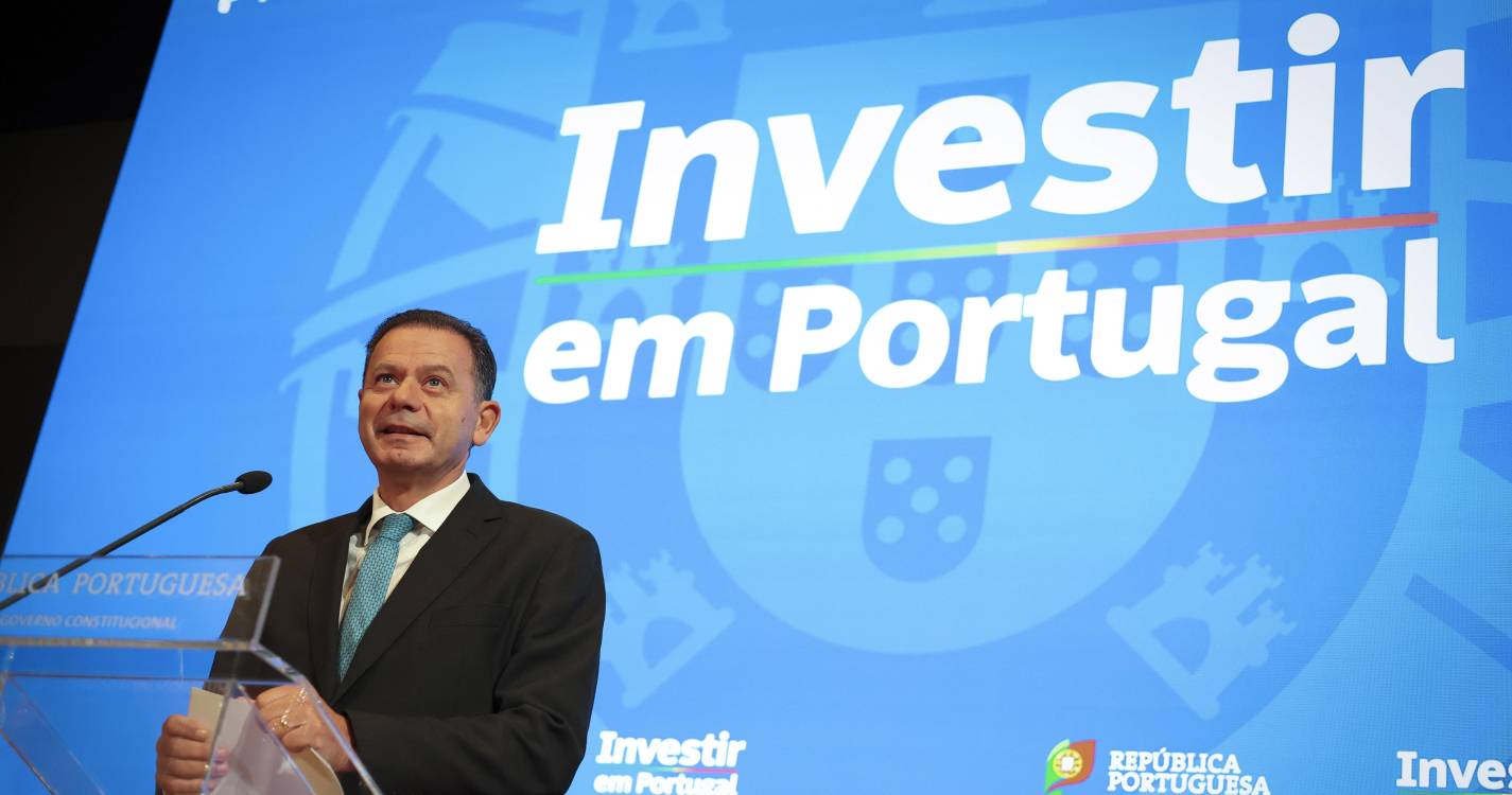 Primeiro-ministro manifesta abertura para “receber propostas” para revisão da lei laboral