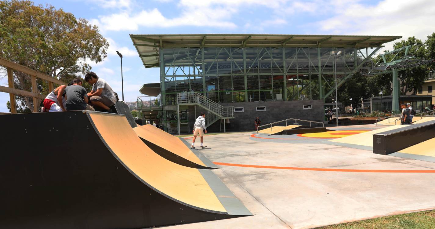 Homem de 51 anos hospitalizado após intoxicação com drogas no Funchal