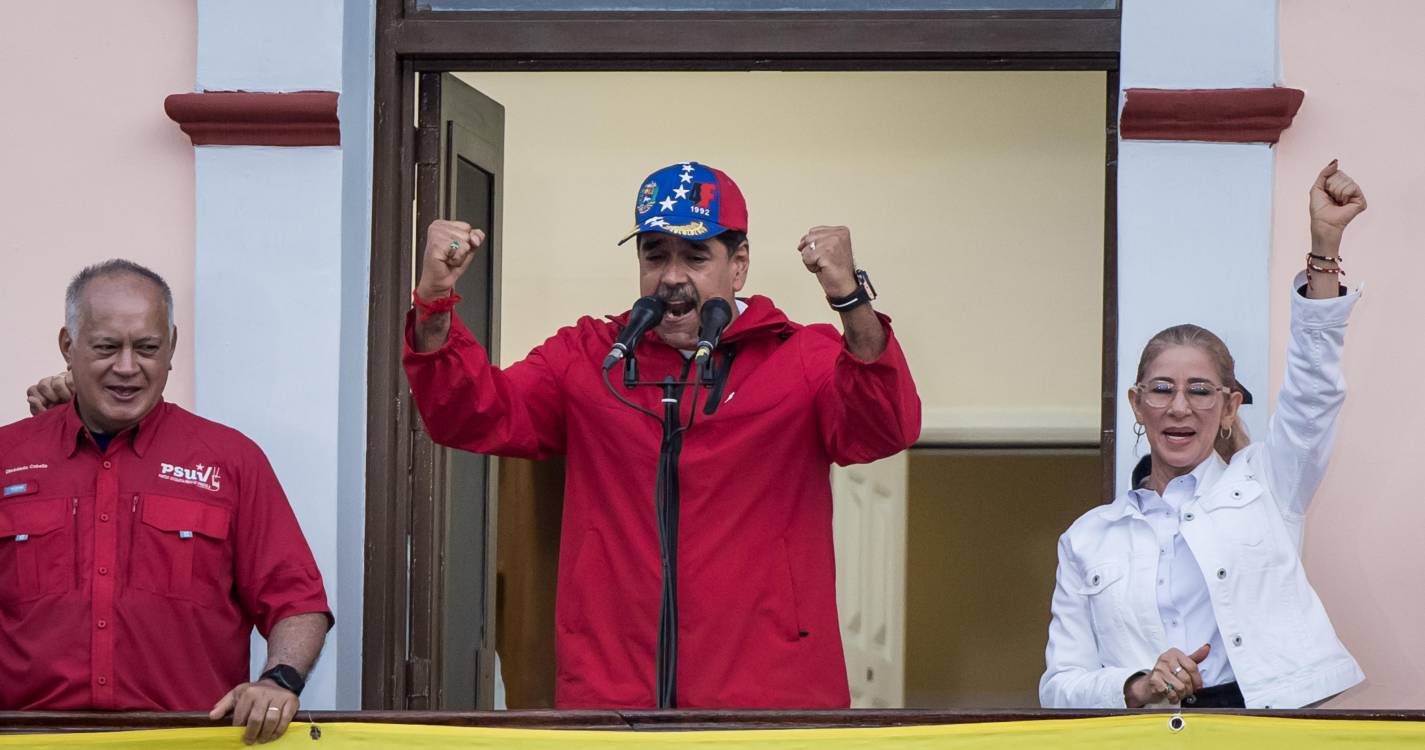 Nicolás Maduro diz estar preparado para luta armada na defesa da Venezuela