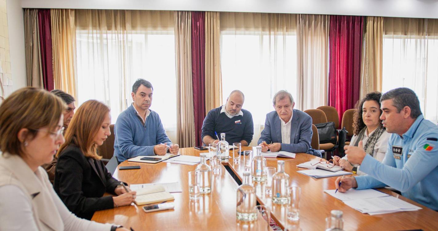 Município de Câmara de Lobos procura melhorias no serviço de transportes públicos