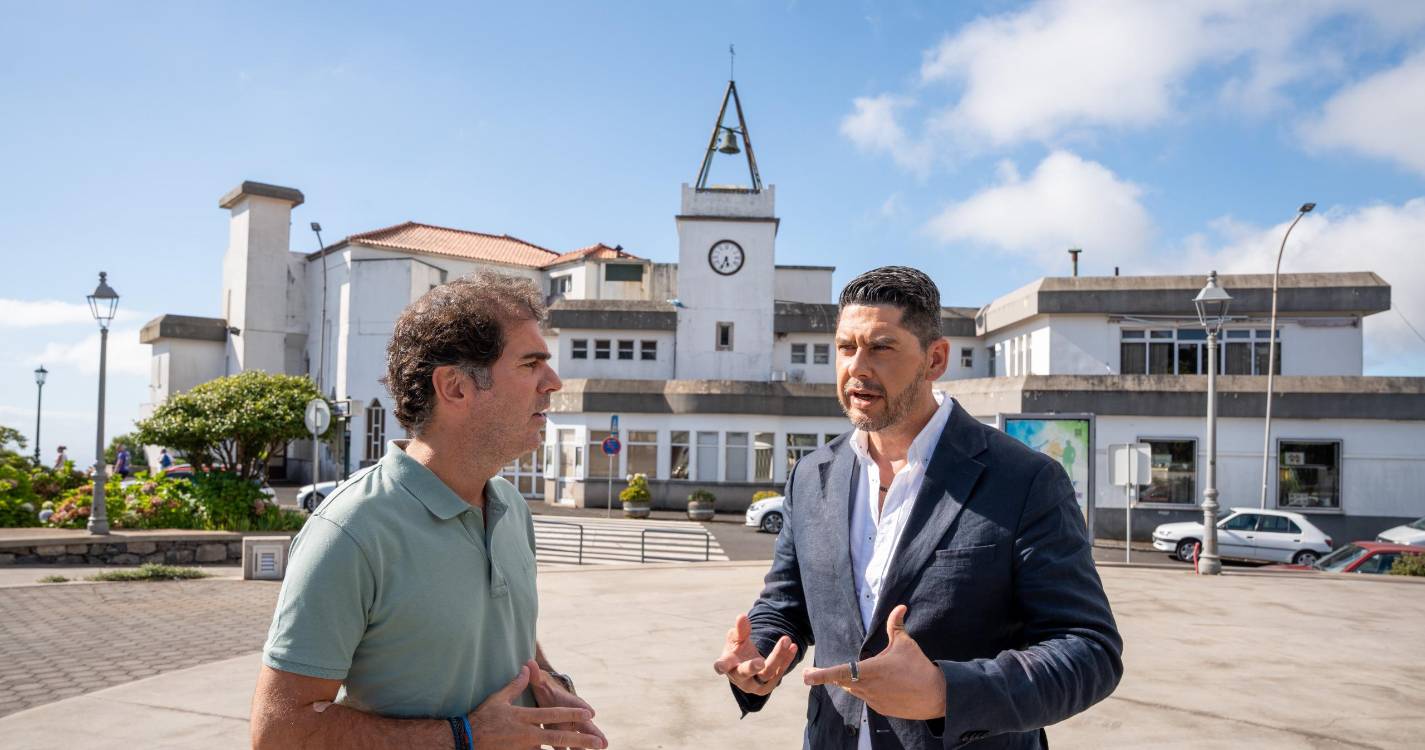 PS quer recuperar o Café Relógio e criar o Museu do Vime e do Folclore na Camacha