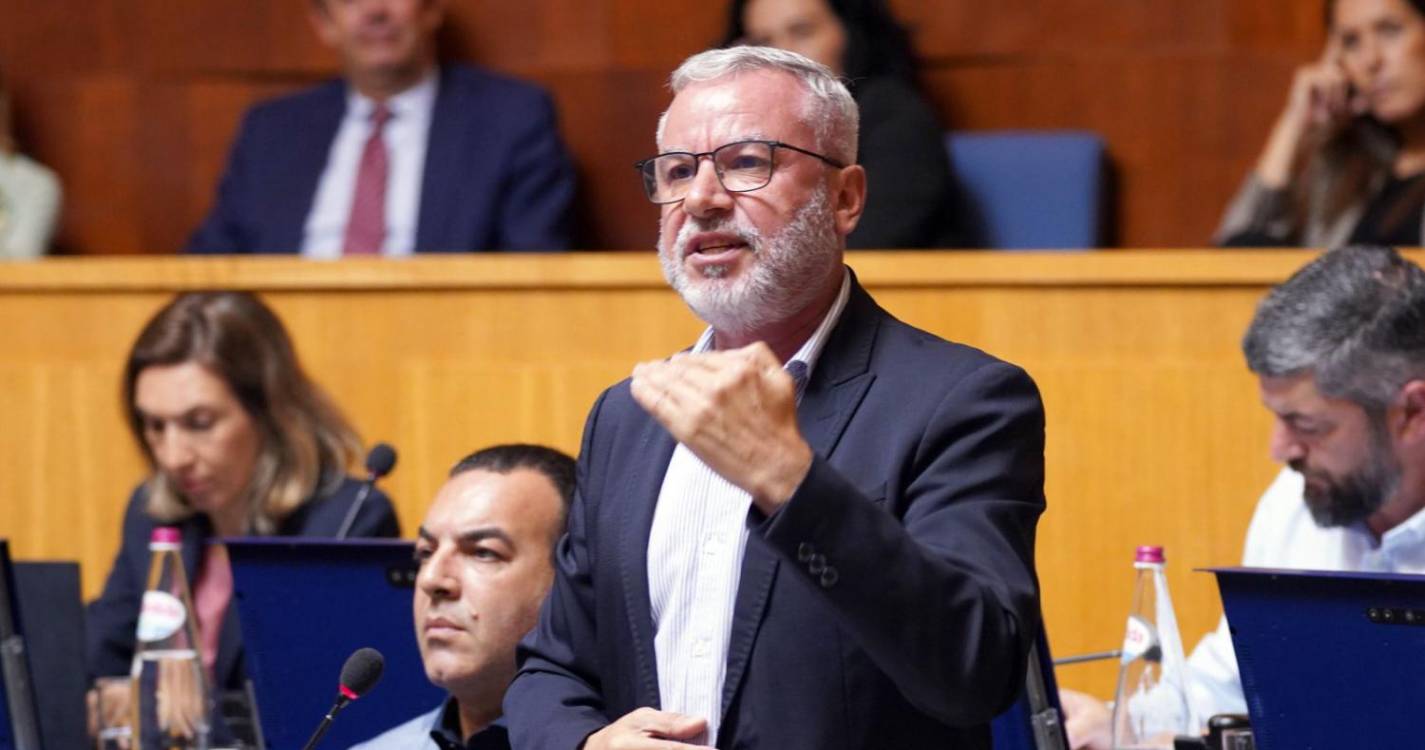 Ramos garante a Paulo Alves que centros de Porto Moniz e Santana são para manter abertos