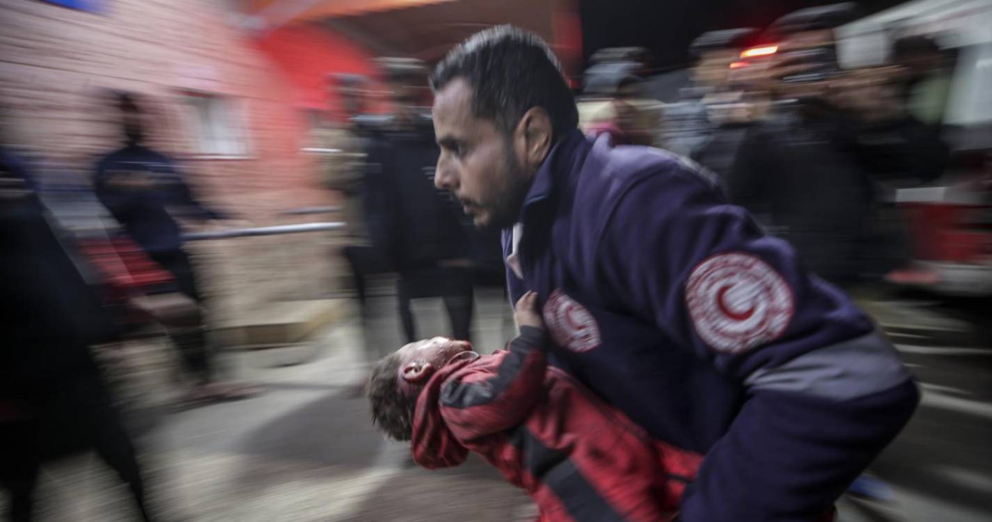 Médio Oriente: Israel e Hamas acordam cessar-fogo em Gaza e libertação de reféns