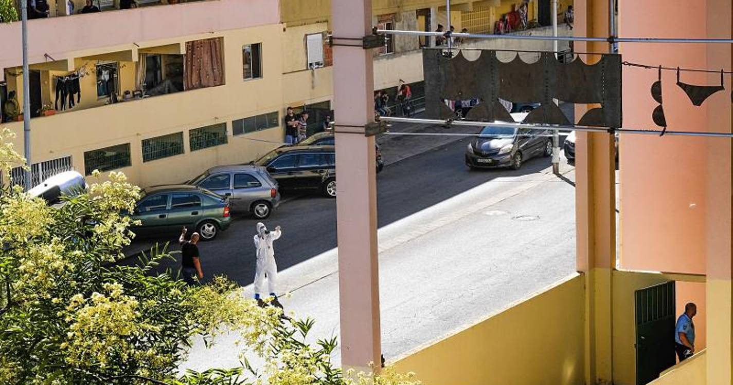 Morreu a criança baleada na cabeça em Setúbal