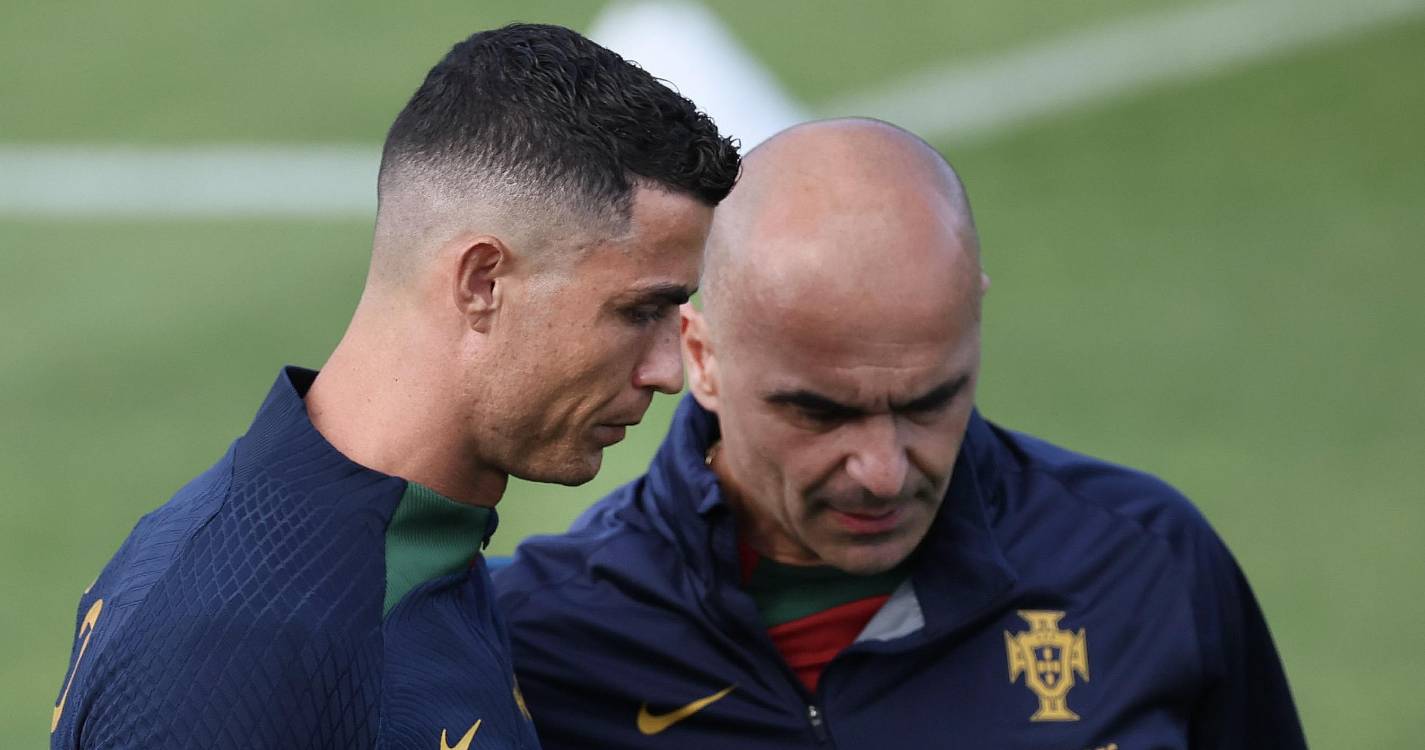 Cristiano Ronaldo representa Portugal “esteja onde estiver”, diz Roberto Martínez