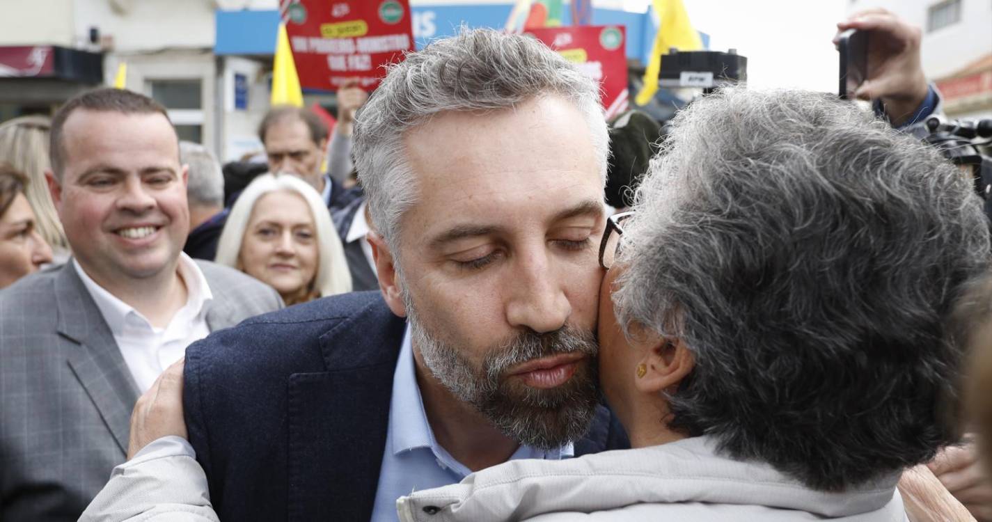Eleições: Pedro Nuno afirma que PS é “porto seguro” e AD corta nas pensões e funcionários públicos