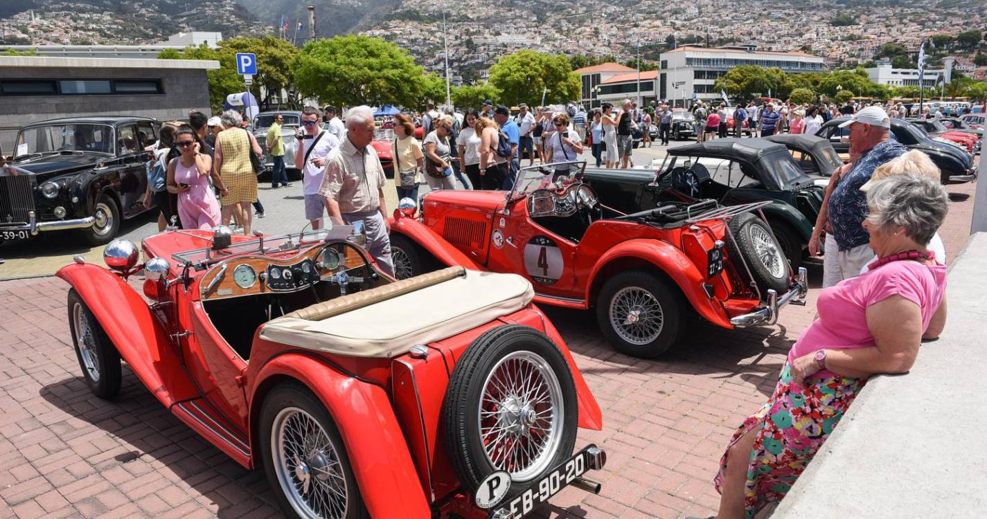 202 viaturas inscritas no ‘Madeira Flower Classic Auto Parade’