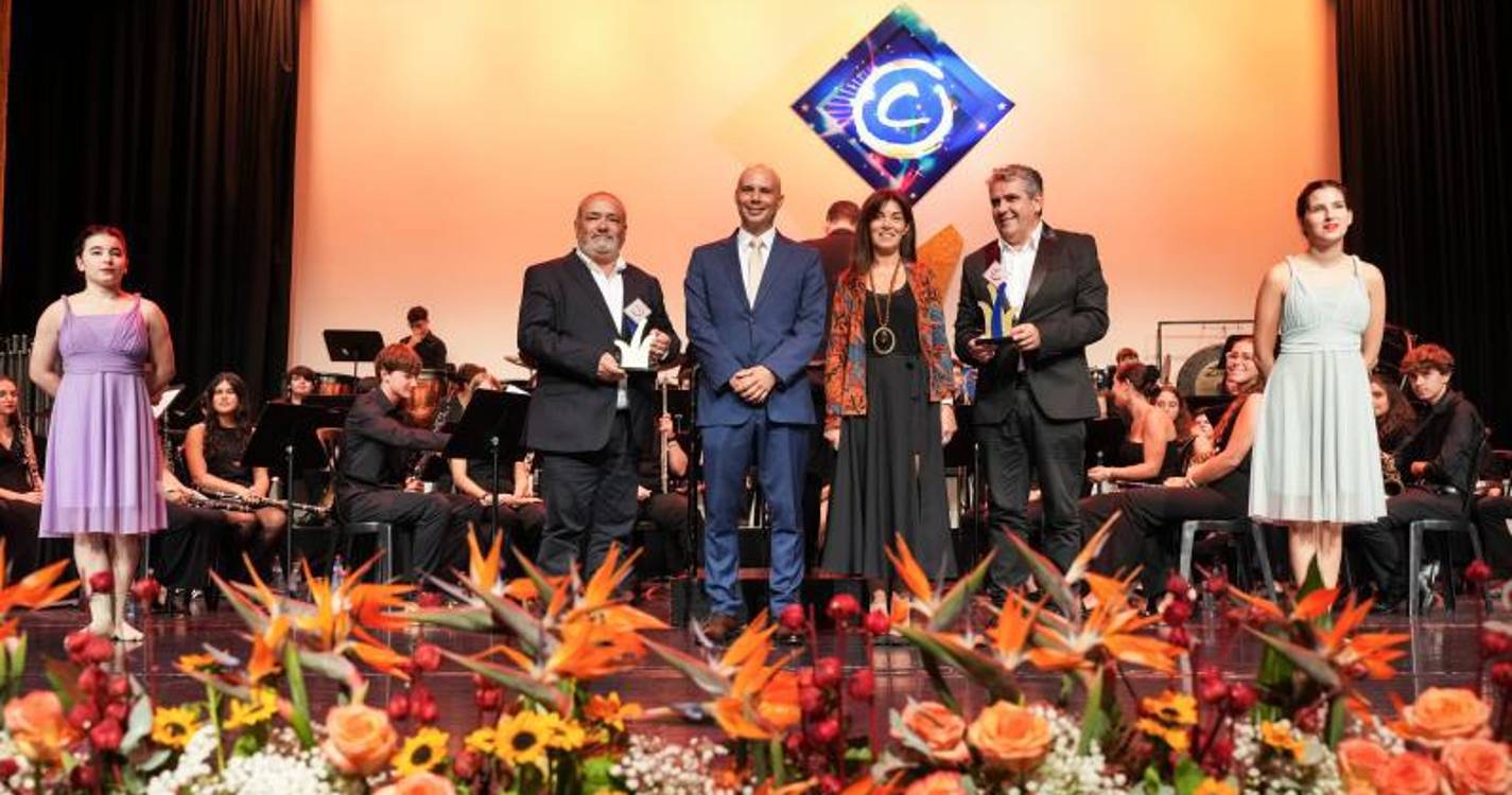 Percorra a galeria de fotos que mostra como foi a gala do Conservatório