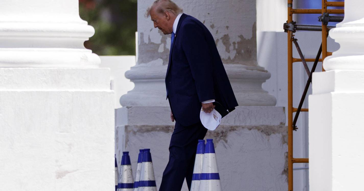 Irão: Trump ameaça atacar com mais força se Teerão não travar aliados no Líbano