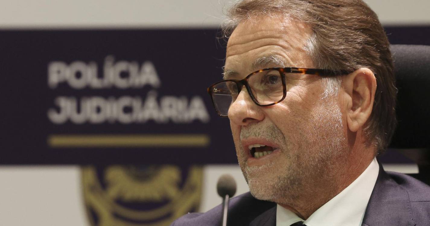 PJ faz buscas a empresas de assessoria e organismos públicos por suspeitas de corrupção