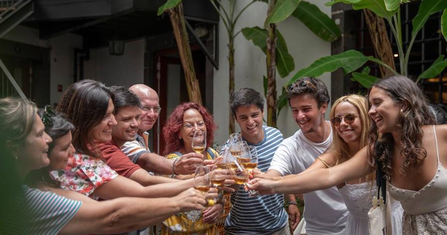 ‘Wine Tours Madeira’ celebra uma década no turismo vinícola com lançamento de novos programas na BTL