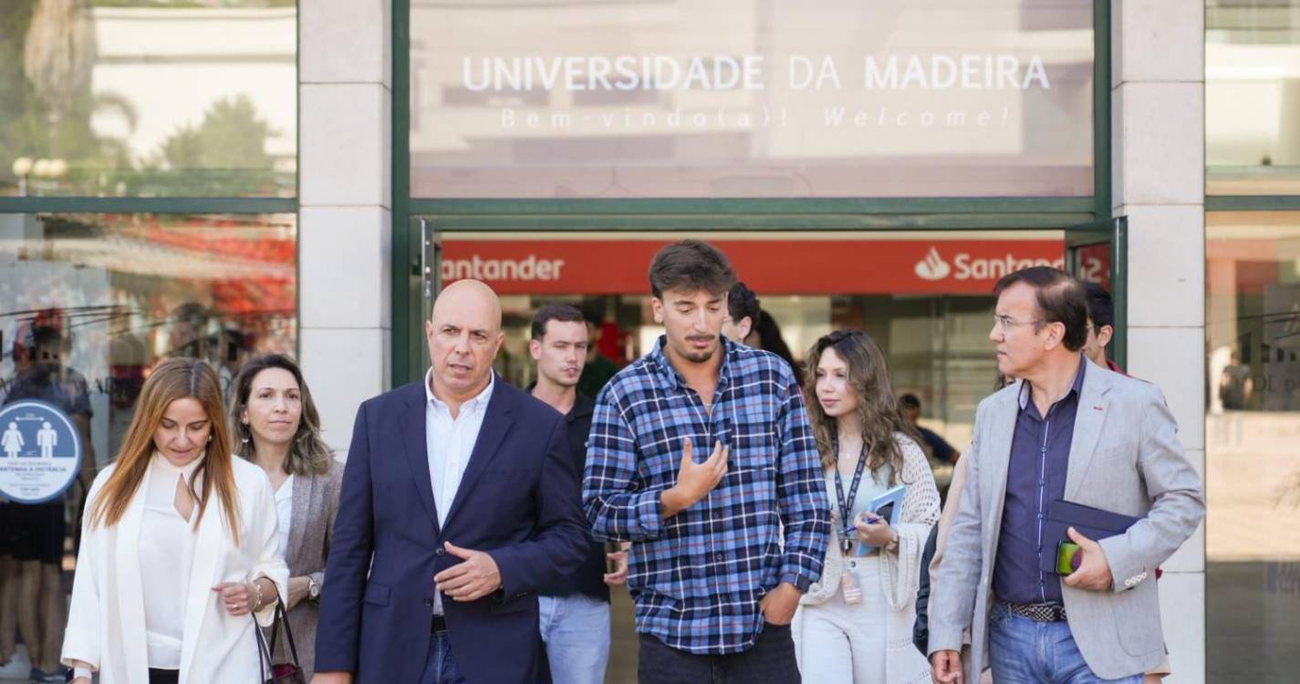 PS promete fim das propinas para estudantes madeirenses