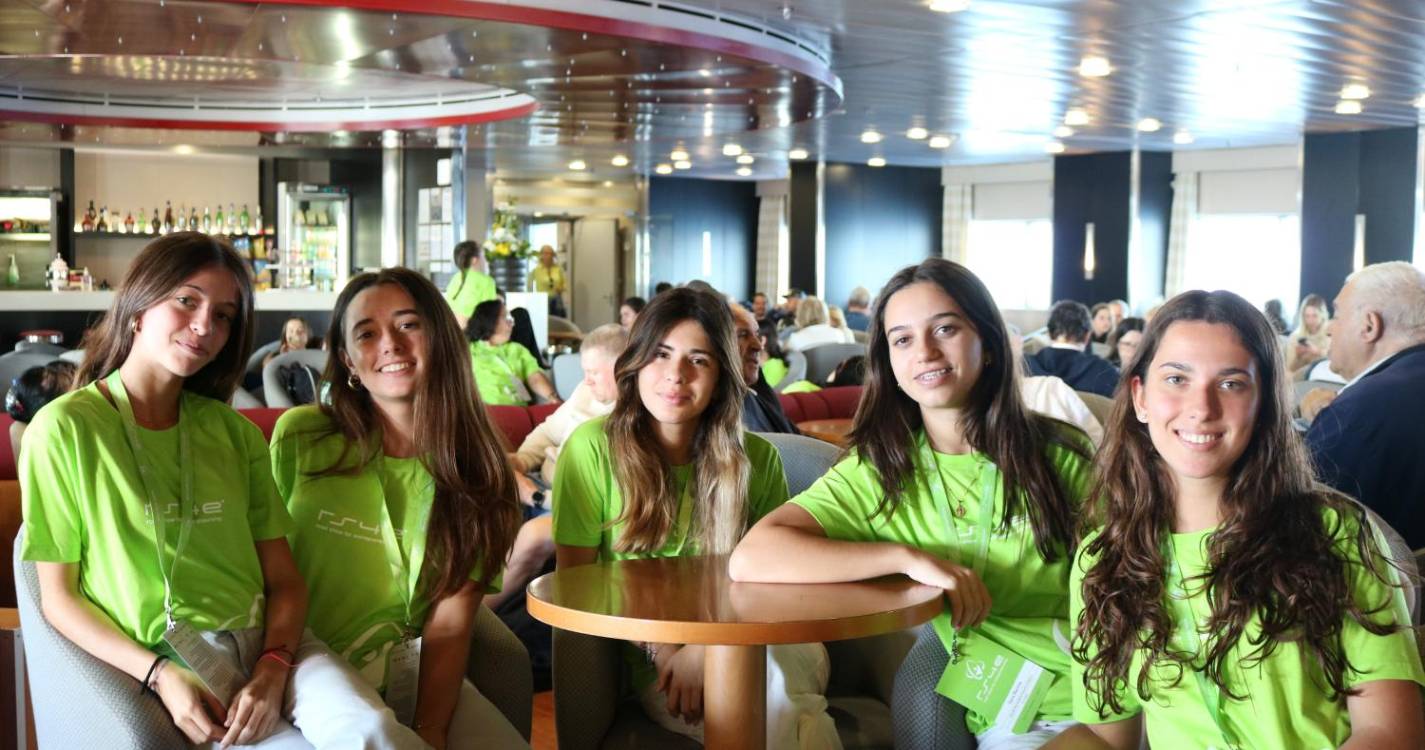 rs4e reúne 98 alunos no Porto Santo (com fotos)