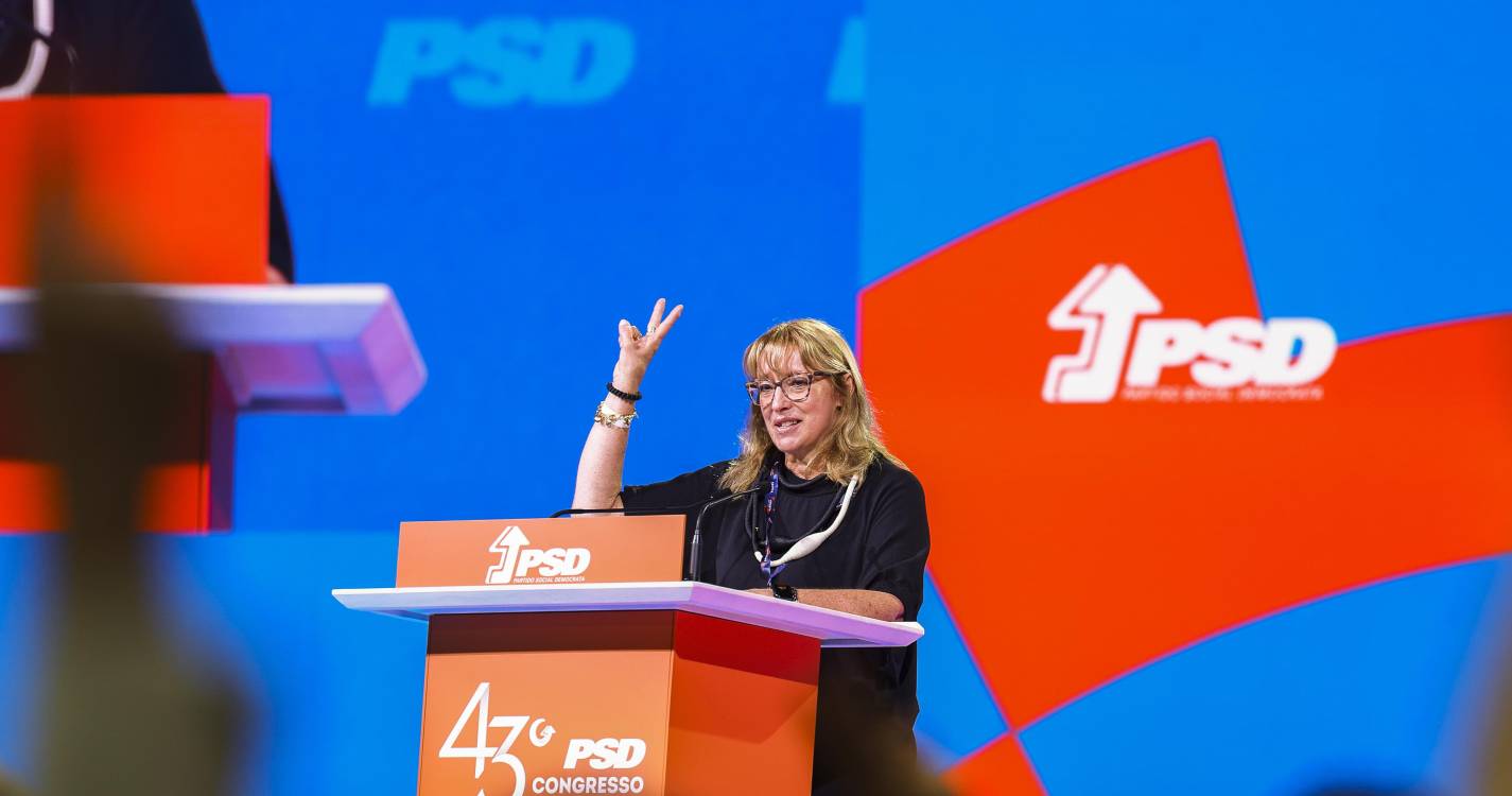 PSD: Ministra do Trabalho aplaudida de pé e confiante que Governo vai insistir na reforma laboral