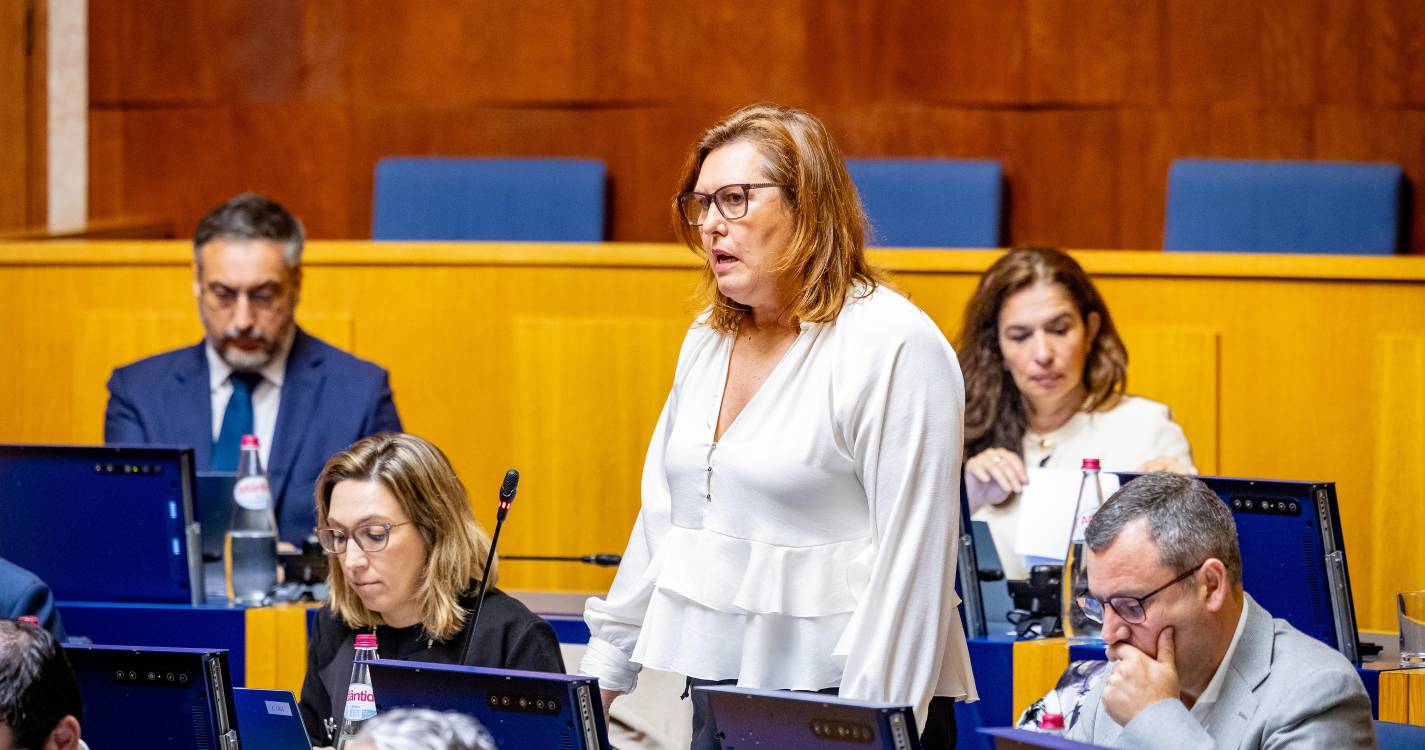 PS duvida da eficácia do salário mínimo em 980 euros